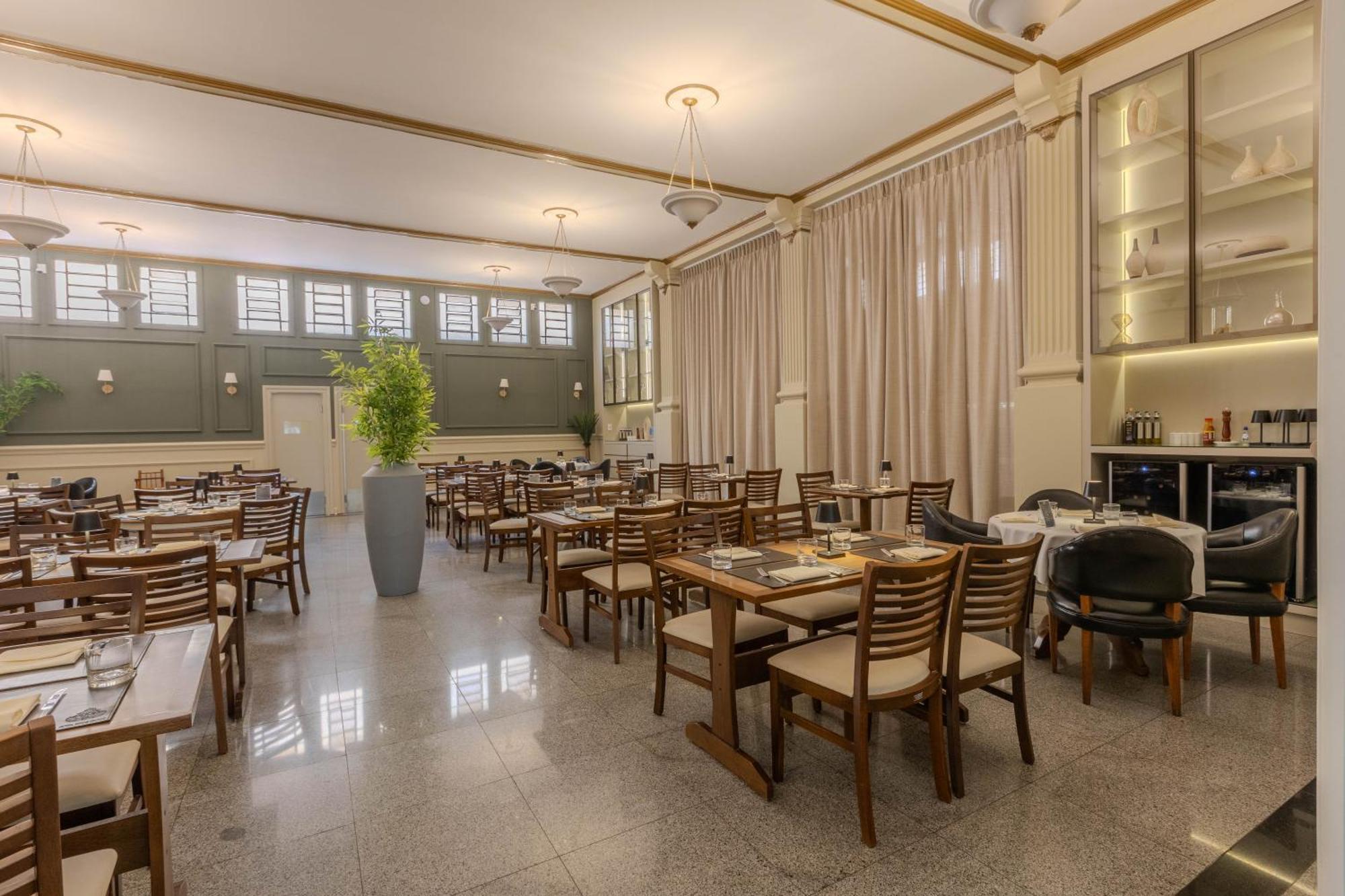 Hotel Minas Gerais Poços de Caldas Dış mekan fotoğraf