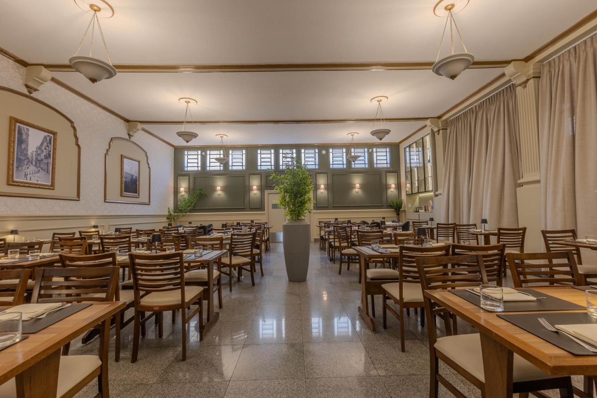 Hotel Minas Gerais Poços de Caldas Dış mekan fotoğraf