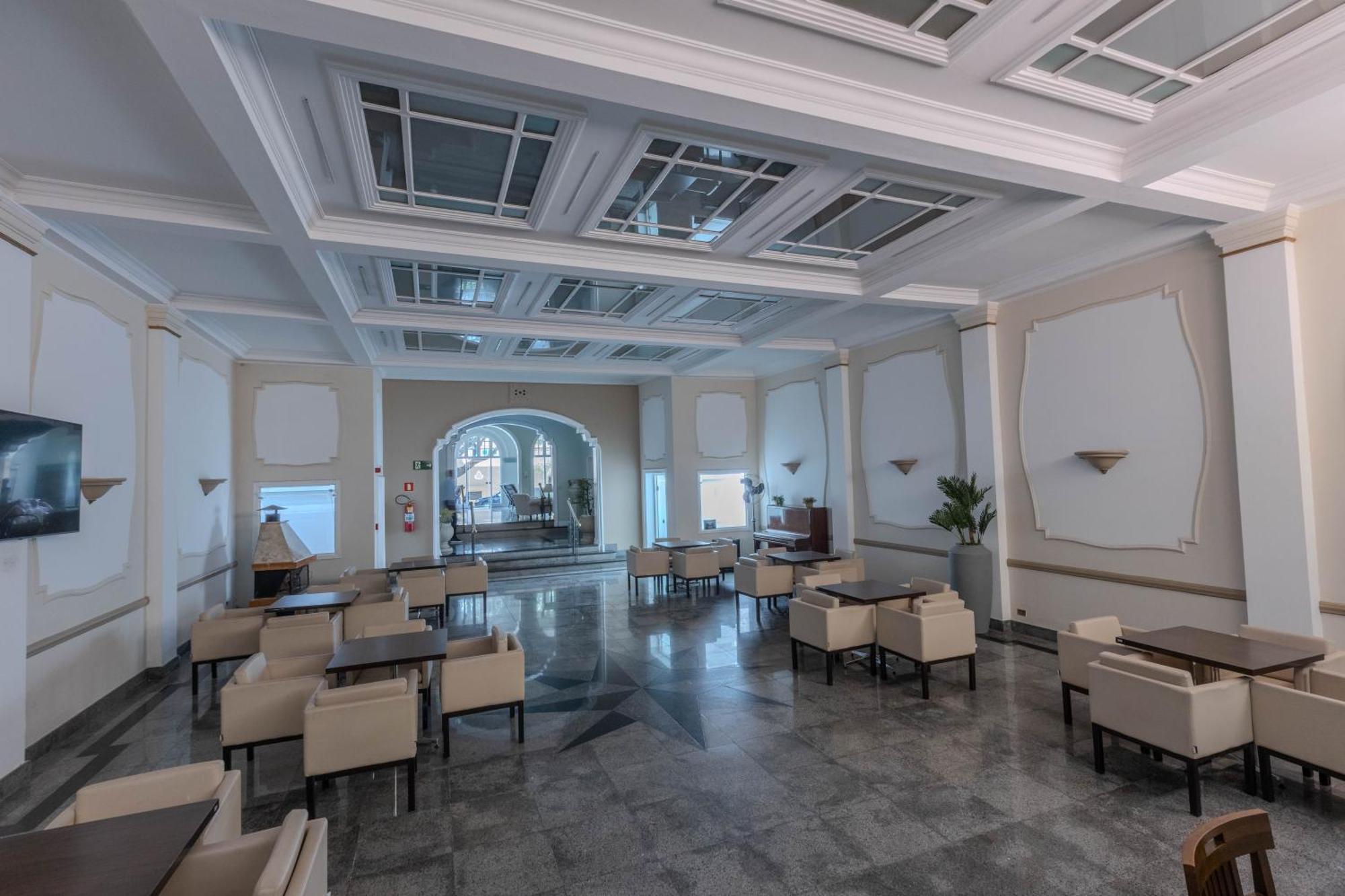 Hotel Minas Gerais Poços de Caldas Dış mekan fotoğraf