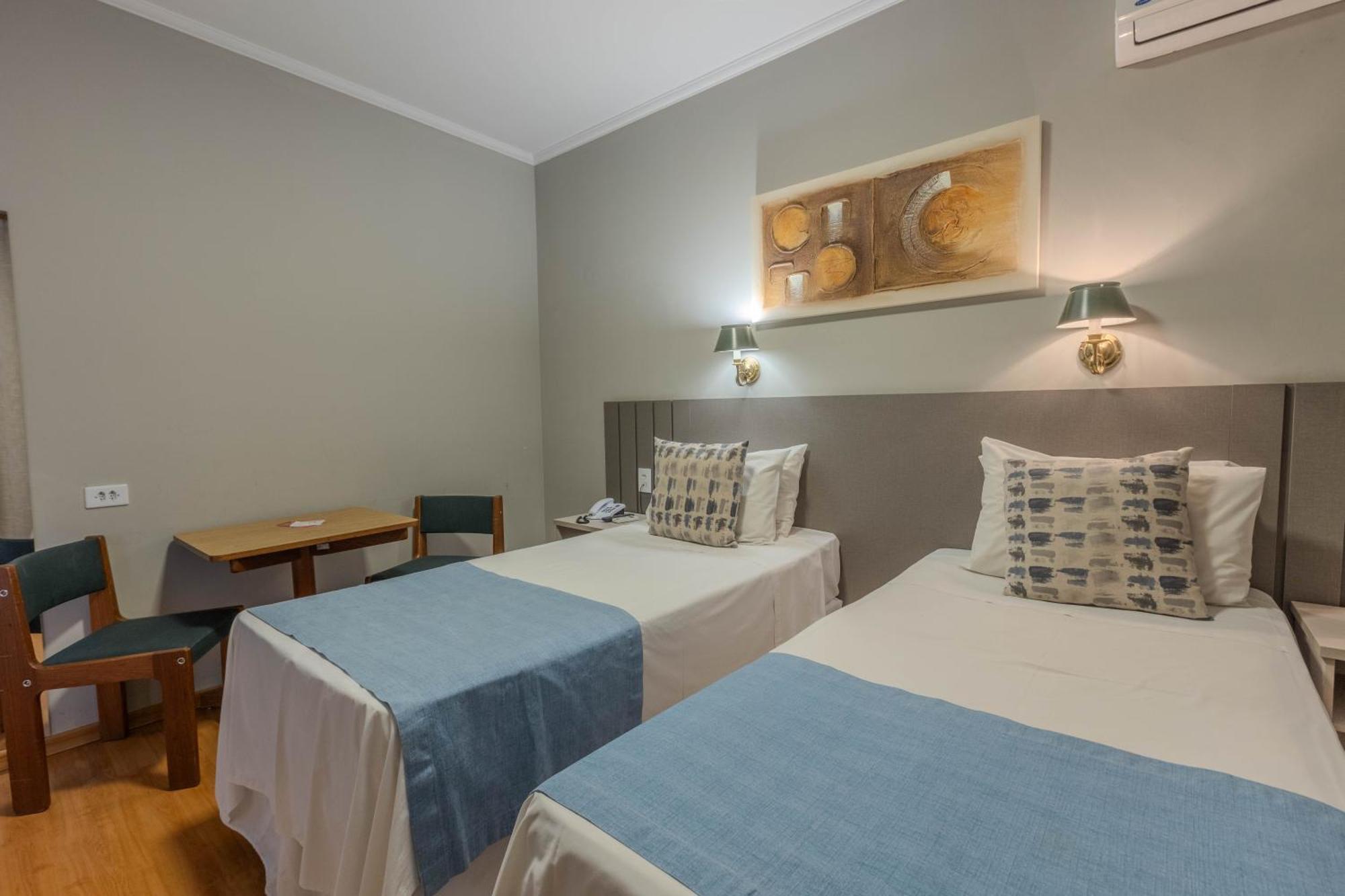 Hotel Minas Gerais Poços de Caldas Dış mekan fotoğraf